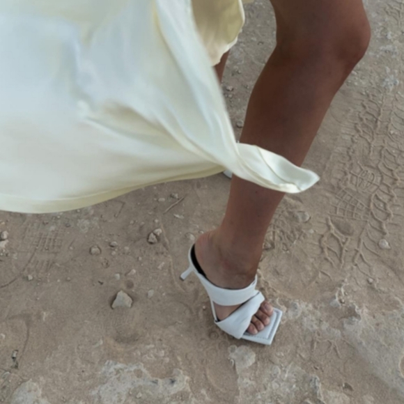 Free People × ALOHAS × Natasha Twist Strap Heel Off White